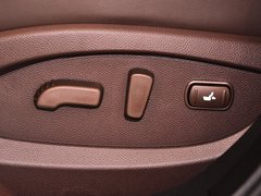 英菲尼迪QX70 2013款 3.7L 标准版