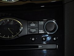 英菲尼迪QX70 2013款 3.7L 标准版