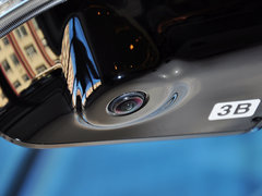 英菲尼迪QX80 2013款 5.6L 自动 4WD 7座
