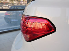 英菲尼迪QX80 2013款 5.6L 自动 4WD 7座
