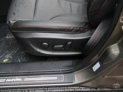 哈弗H6 2013款 运动版 1.5T 手动 两驱尊贵型 5座