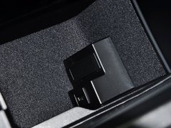 奔驰GLK 2013款 GLK300 3.0L 自动 四驱动感天窗型 5座