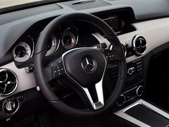 奔驰GLK 2013款 GLK300 3.0L 自动 四驱动感天窗型 5座