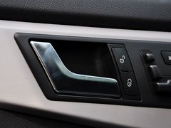 奔驰GLK 2013款 GLK300 3.0L 自动 四驱动感天窗型 5座