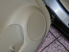 启辰D50 2013款 1.6L 手动 北斗导航版