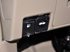 启辰D50 2013款 1.6L 手动 北斗导航版