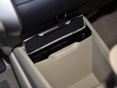 启辰D50 2013款 1.6L 手动 北斗导航版