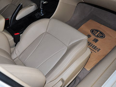 奔腾B50 2013款 1.8L 自动 尊贵型