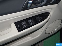 奔腾B50 2013款 1.8L 自动 尊贵型
