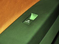 安德拉 2013款 2.4L 自动 两驱豪华版 5座