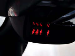DS 5 2013款 1.6T 自动 尊享版 THP200