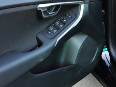 沃尔沃V40 2014款 2.0T 自动 智逸版