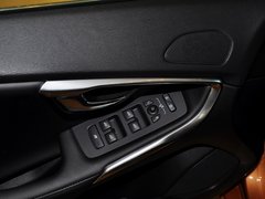 沃尔沃V40 2014款 2.0T 自动 智雅版