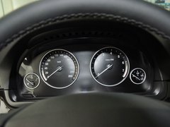 华晨宝马  525Li 方向盘后方仪表盘