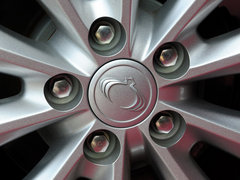 柯兰多 2014款 2.0L 手动 两驱 舒适导航版 5座