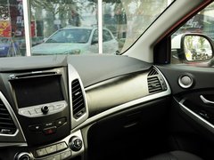 柯蘭多 2014款 2.0L 手動 兩驅 舒適導航版 5座