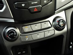 柯蘭多 2014款 2.0L 手動 兩驅 舒適導航版 5座