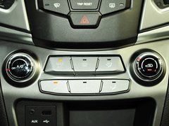 柯蘭多 2014款 2.0L 手動 兩驅 舒適導航版 5座