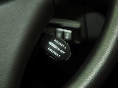 柯蘭多 2014款 2.0L 手動 兩驅 舒適導航版 5座