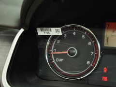 柯兰多 2014款 2.0L 自动 四驱豪华导航版 5座