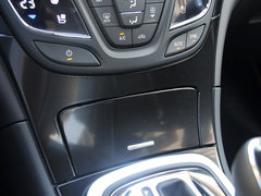 君威 2014款 2.0T 自动 GS纵情运动版