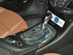 君威 2014款 2.0T 自动 GS纵情运动版