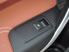 君威 2014款 2.0T 自动 GS纵情运动版