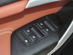 君威 2014款 2.0T 自动 GS纵情运动版