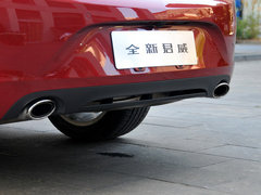 君威 2014款 2.4L 自动 SIDI豪华时尚型