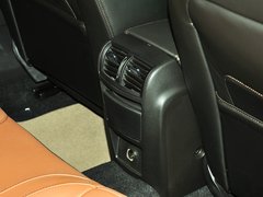 君威 2014款 2.4L 自动 SIDI豪华时尚型