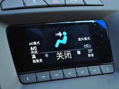 君威 2014款 2.4L 自动 SIDI精英时尚型