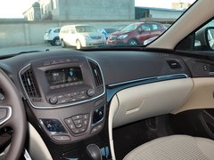 君威 2014款 2.0L 自动 领先时尚型