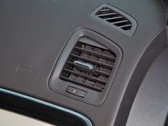 君威 2014款 2.0L 自动 领先时尚型