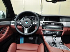 宝马5系(进口) 2014款 528i xDrive M运动型 旅行版