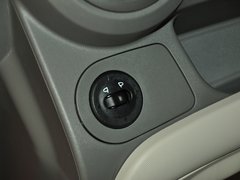 赛欧 2013款 1.2L 手动 三厢 时尚版