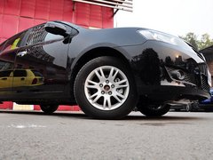 众泰Z300 2014款 1.5L 手动 豪华型