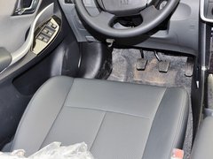 众泰Z300 2014款 1.5L 手动 豪华型