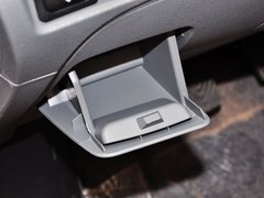 众泰Z300 2014款 1.5L 手动 豪华型