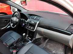 众泰Z300 2014款 1.5L 手动 豪华型