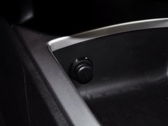 观致3 2014款 1.6T 自动 致悦型
