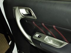 哈弗H6 2013款 升级版 2.4L 自动 两驱 尊贵型 5座