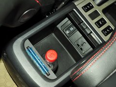 哈弗H6 2013款 升级版 2.4L 自动 两驱 尊贵型 5座