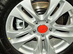 哈弗H6 2013款 升级版 2.4L 自动 两驱 尊贵型 5座