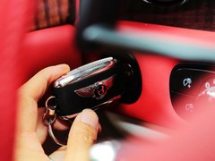 飞驰 2013款 6.0T 自动 W12 豪华版