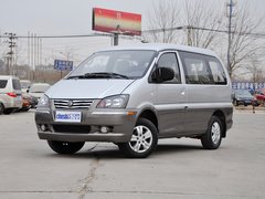 东风风行  M3 1.6L 手动 车辆左前45度视角