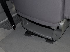 菱智 2014款 M5 Q7 2.0L 手动 长轴舒适型 7座