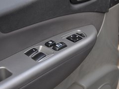 菱智 2014款 M5 Q7 2.0L 手动 长轴舒适型 7座