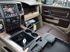 RAM Trucks霸王龙 2014款 5.7L 长角版