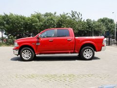 RAM Trucks霸王龙 2014款 5.7L 长角版