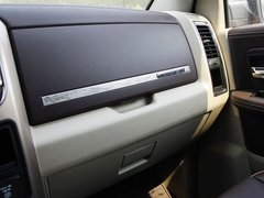 RAM Trucks霸王龙 2014款 5.7L 长角版